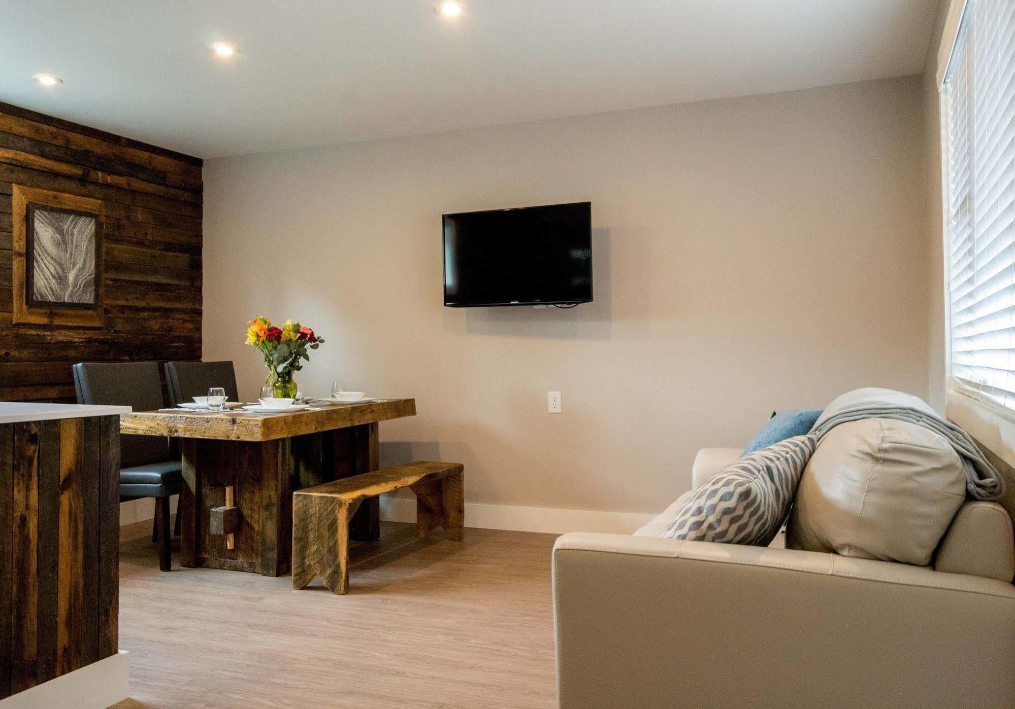 Placid Inn: Residences