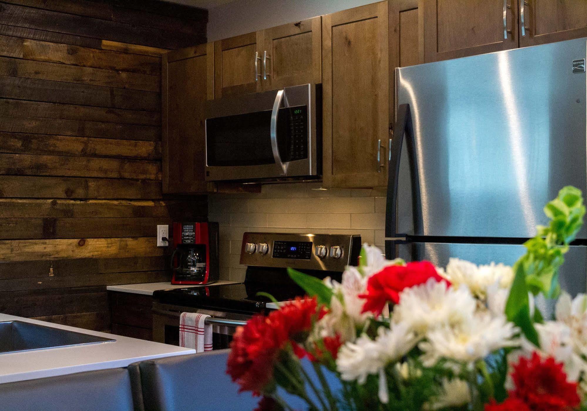 Placid Inn: Residences Aparthotel Lake Placid